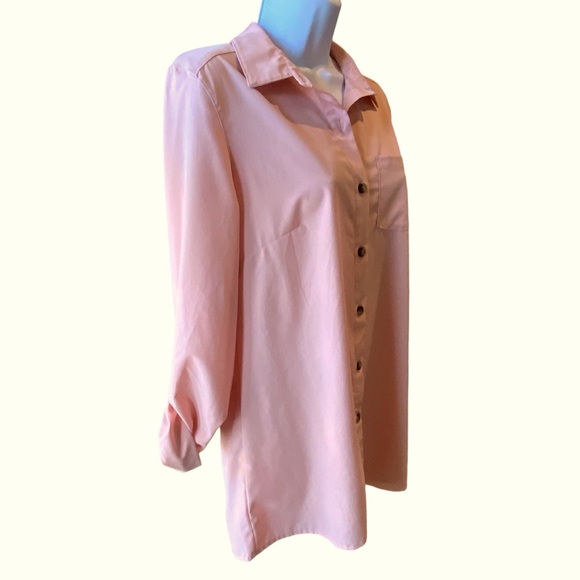 Zeroxposur Oversized Pink Buttondown Top Longsleeves Size S  Fits Like a Large - Picture 3 of 10